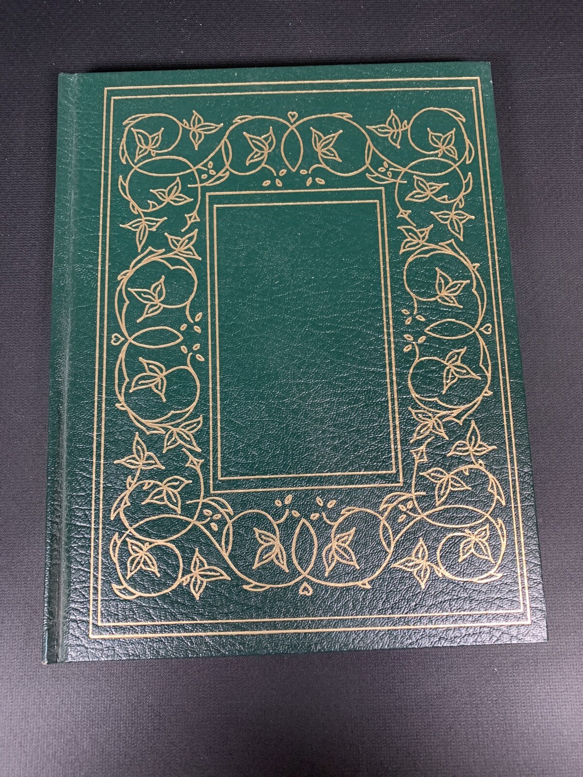The Edgar Family Heritage Book Genealogy 1981 Beatrice Bayley Inc