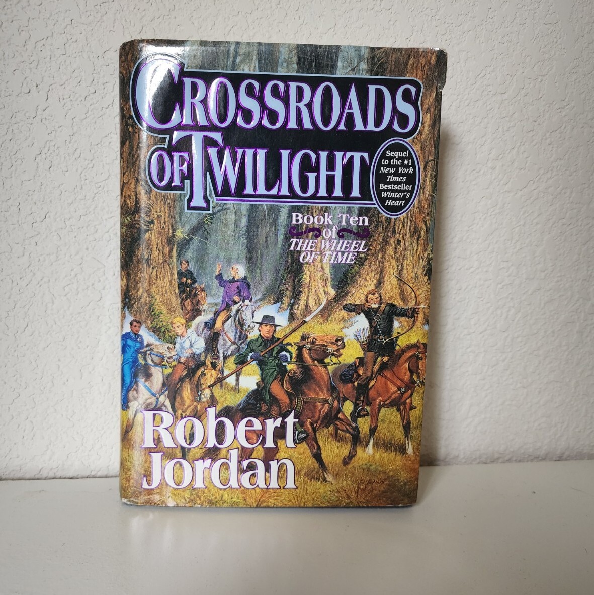 Wheel of Time Ser.: Crossroads of Twilight : Book Ten of ‘the Wheel of Time’ by