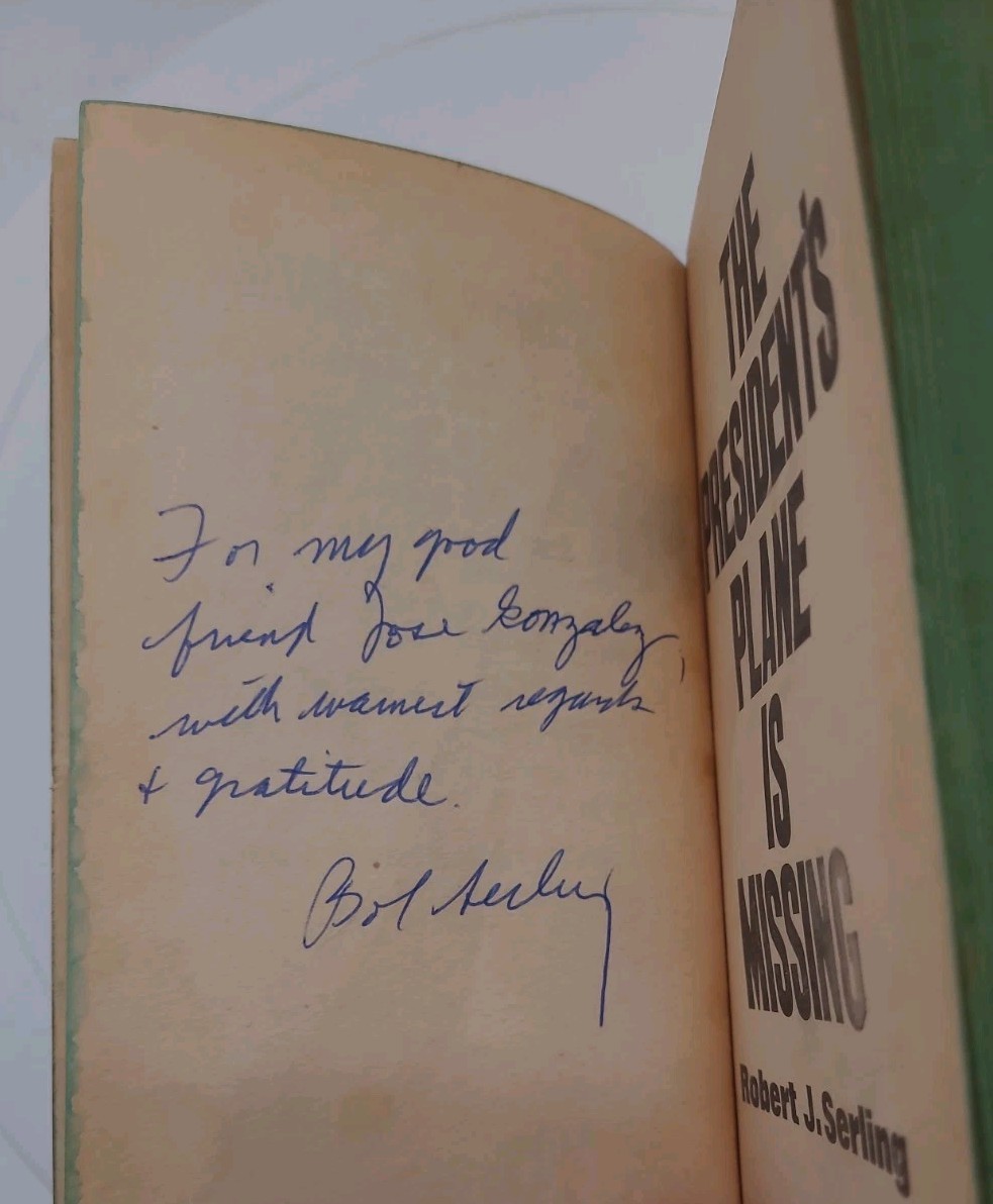 Signed The President’s Plane is Missing Robert J Serling Vintage Thriller PB