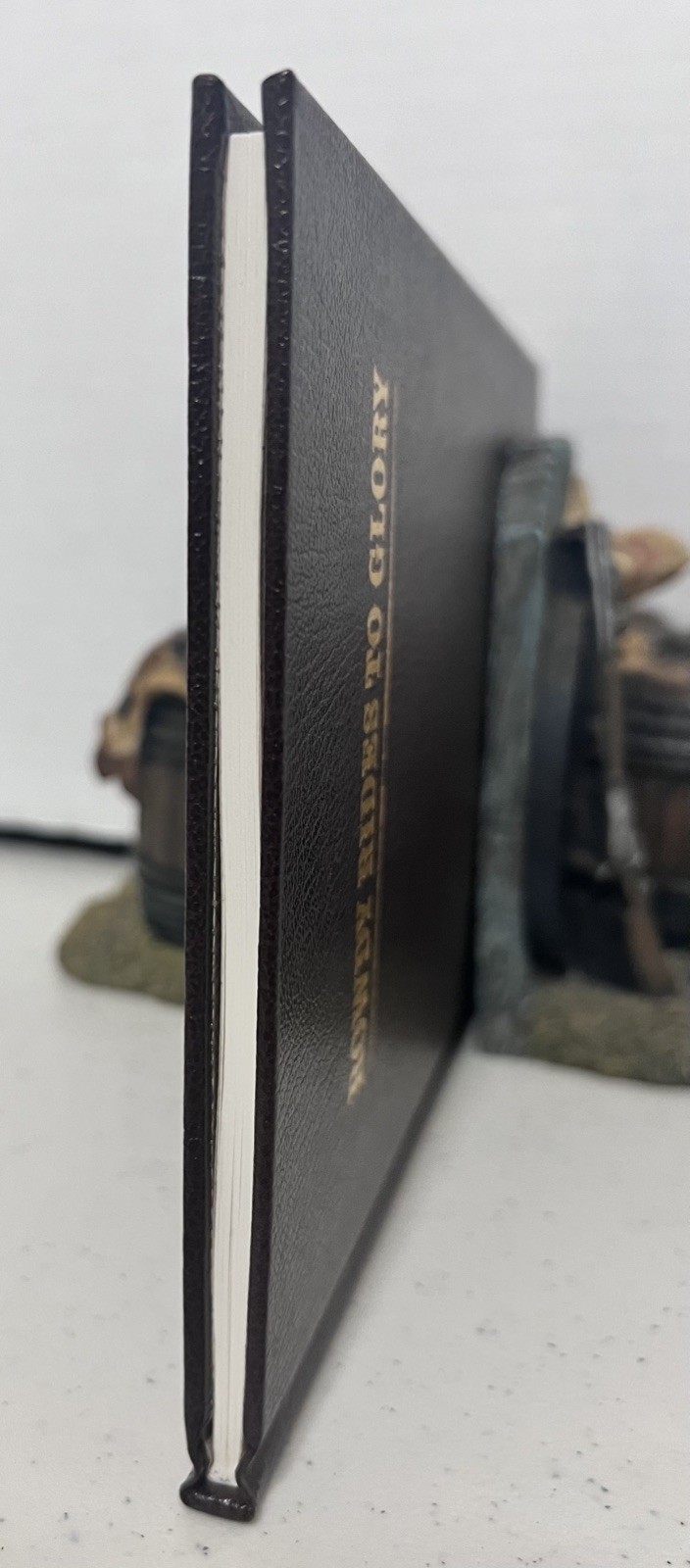 ROWDY RIDES TO GLORY Louis L’Amour Collection Leatherette – LIKE NEW, 1st Print