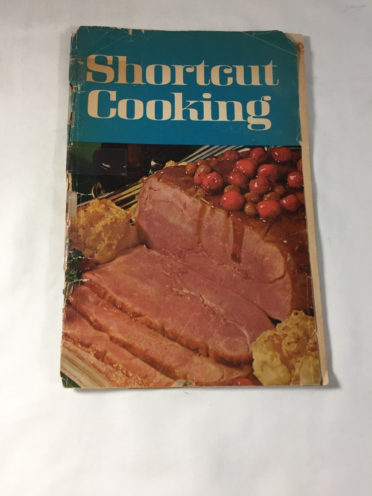 SHORTCUT COOKING – Meredith Corporation, Vintage Paperback Cookbook, 1969