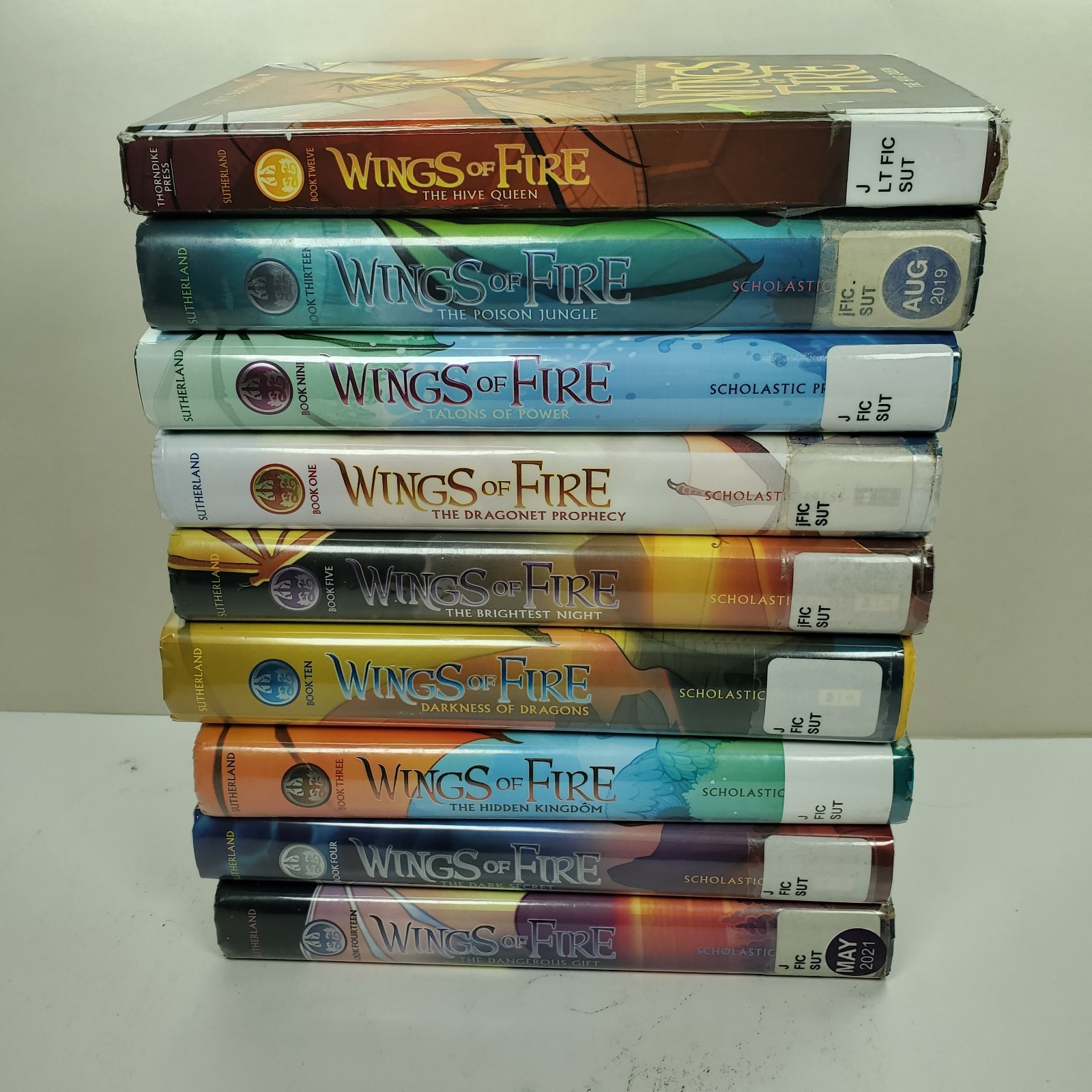 Set Series – Lot of 9 Wings of Fire books by Tui T. Sutherland Hardcover