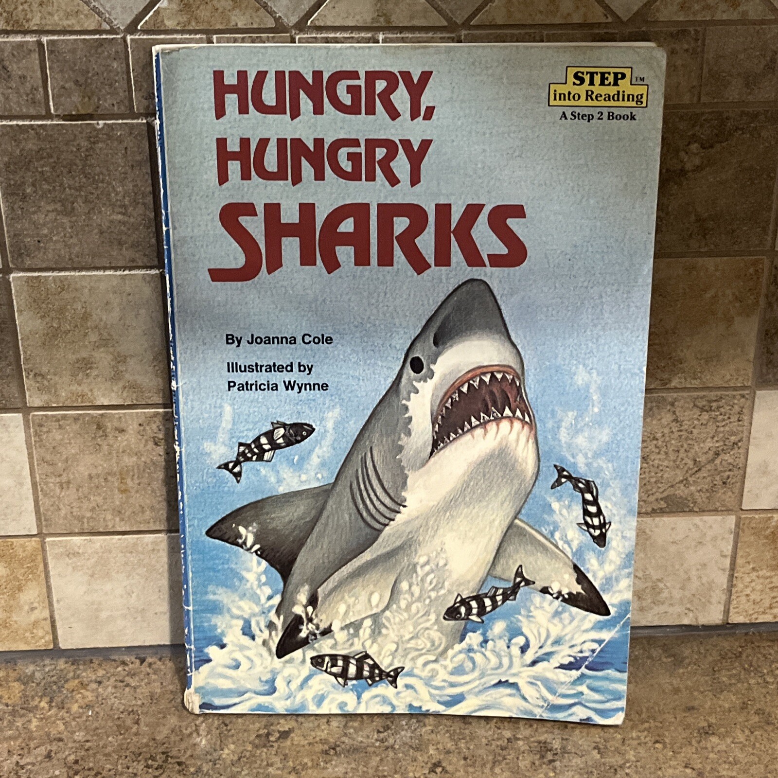 Hungry Hungry Sharks by Joanna Cole 1986 a step 2 reading book Original Print
