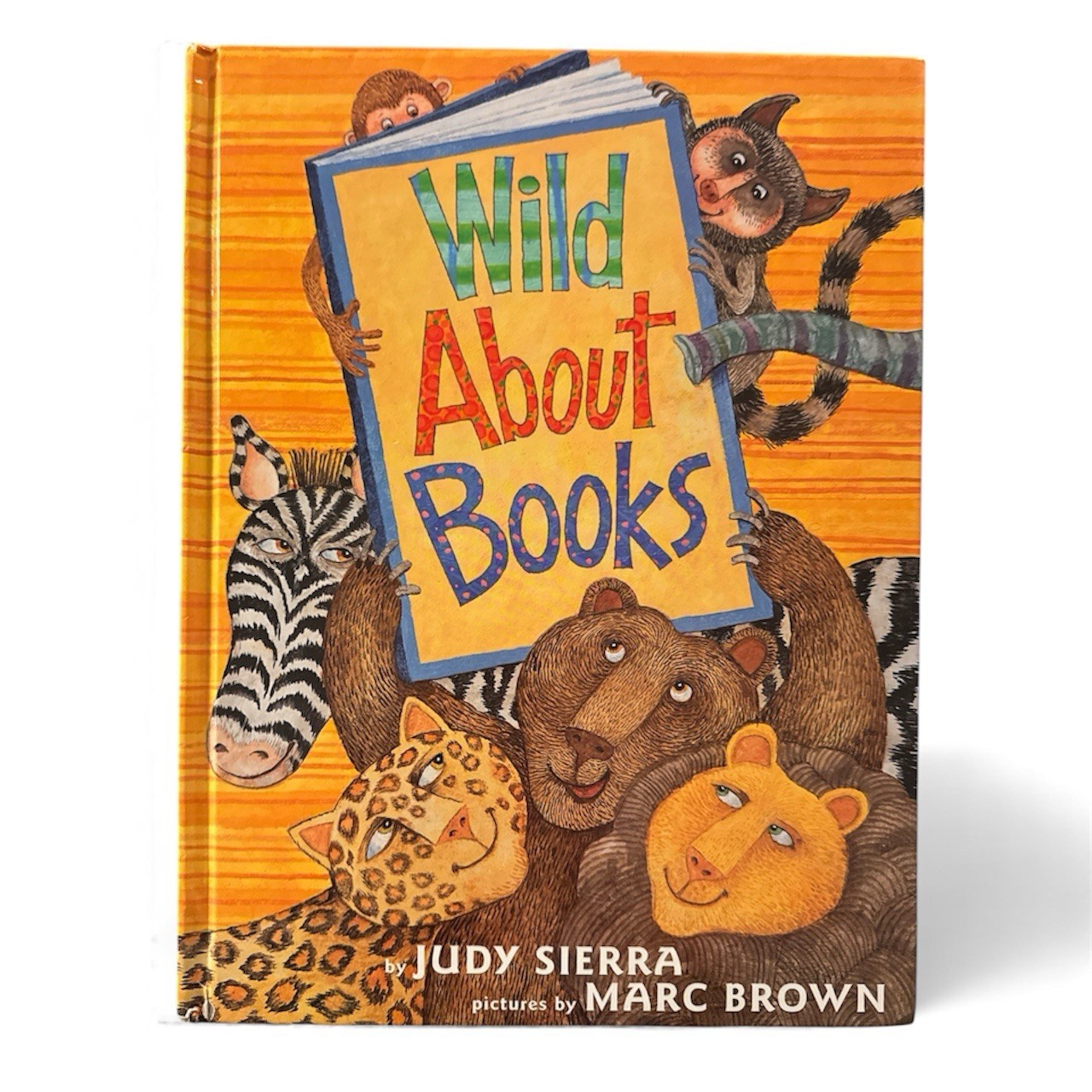 SIGNED Marc Brown • Wild About Books • 1st Edition 2004 • HC Children’s Book