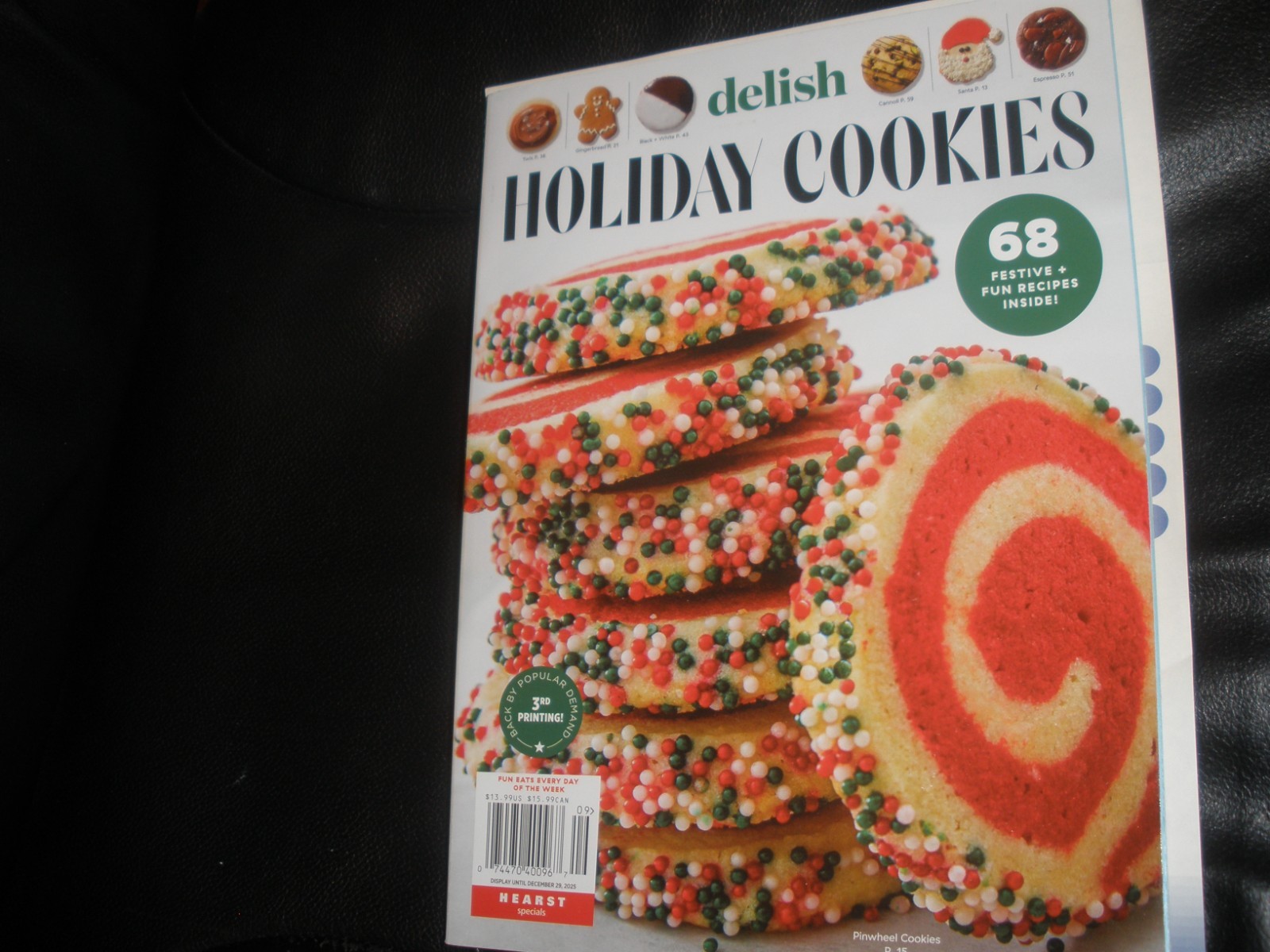 DELISH Magazine: “HOLIDAY COOKIES” 2025 New free shipping