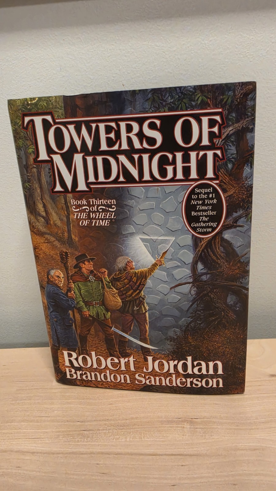 Towers of Midnight : Book Thirteen of the Wheel of Time by Robert Jordan and…