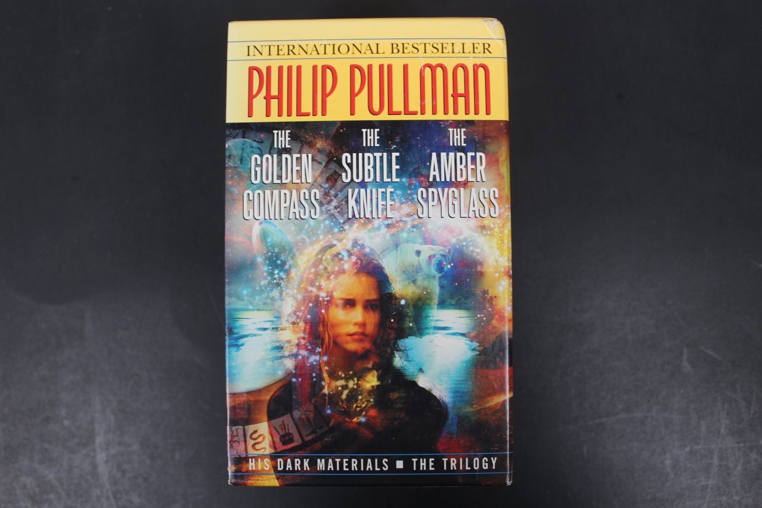 His Dark Materials Trilogy Philip Pullman Fantasy Box Set Del Rey Books PB