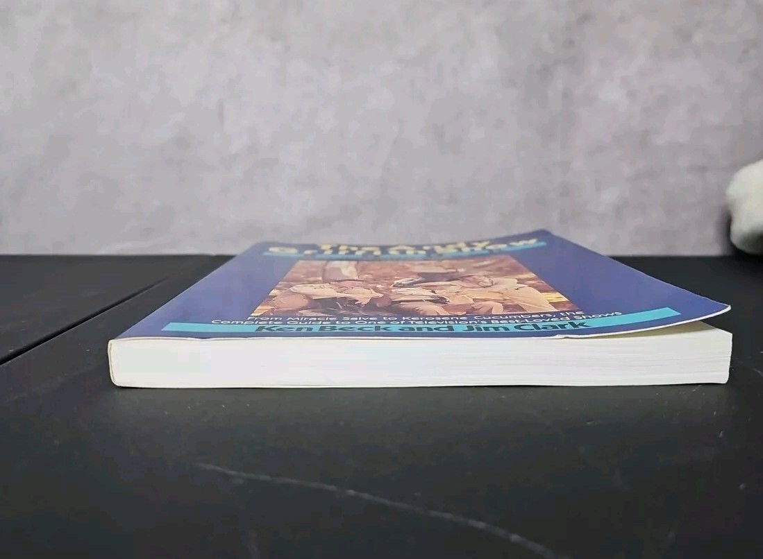 The Andy Griffith Show Complete Guide Book by Ken Beck & Jim Clark (1985)