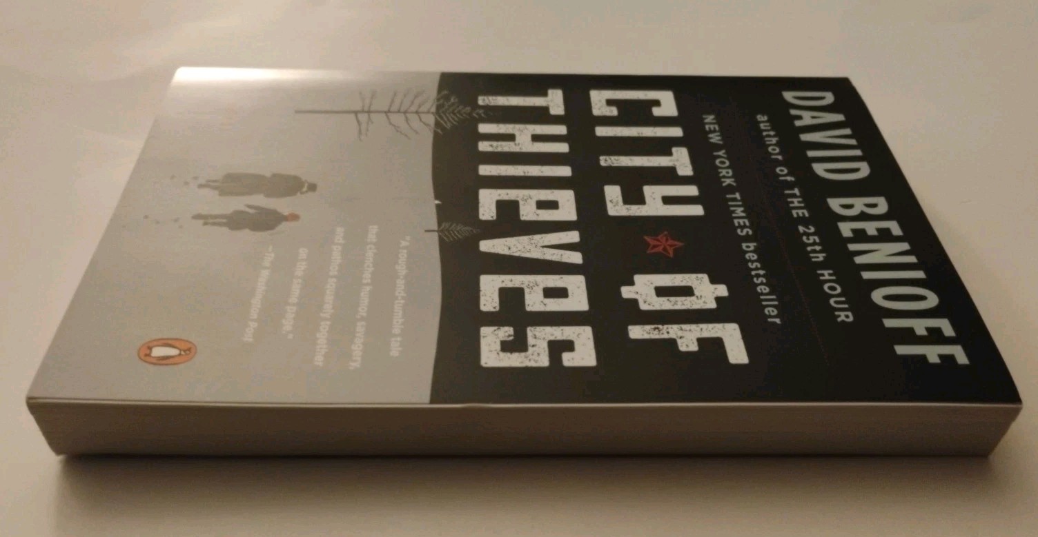 City of Thieves: Novel By David Benioff Paperback