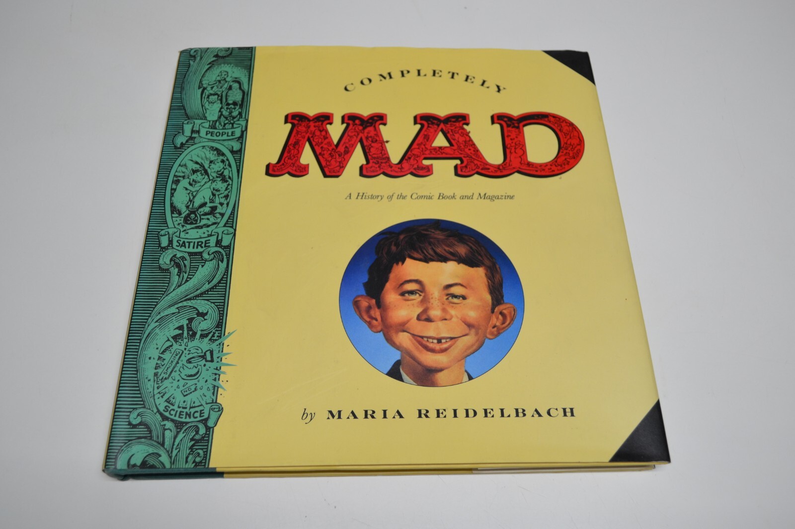 1991 COMPLETELY MAD Hardcover Book, First Edition, 208 Pages, 10 1/4″x 10 1/4″