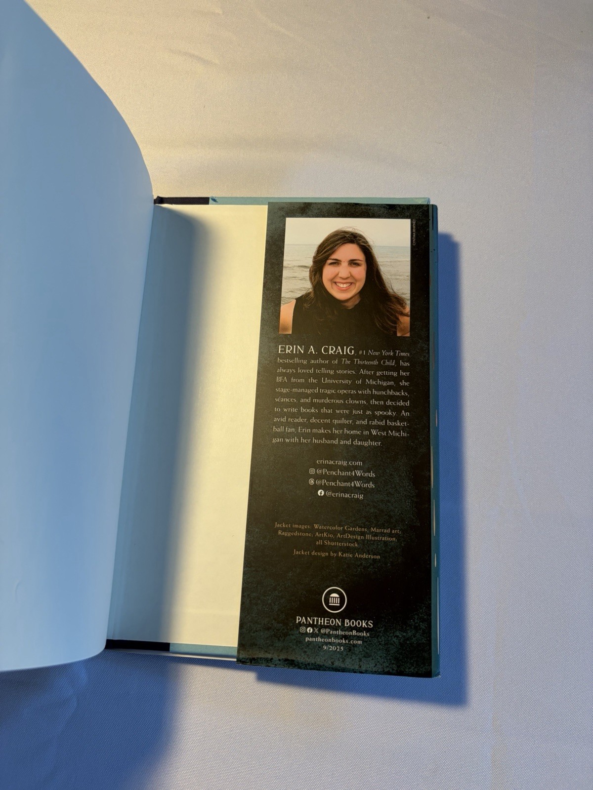 A Land So Wide : A Novel by Erin A. Craig (2025, Hardcover)