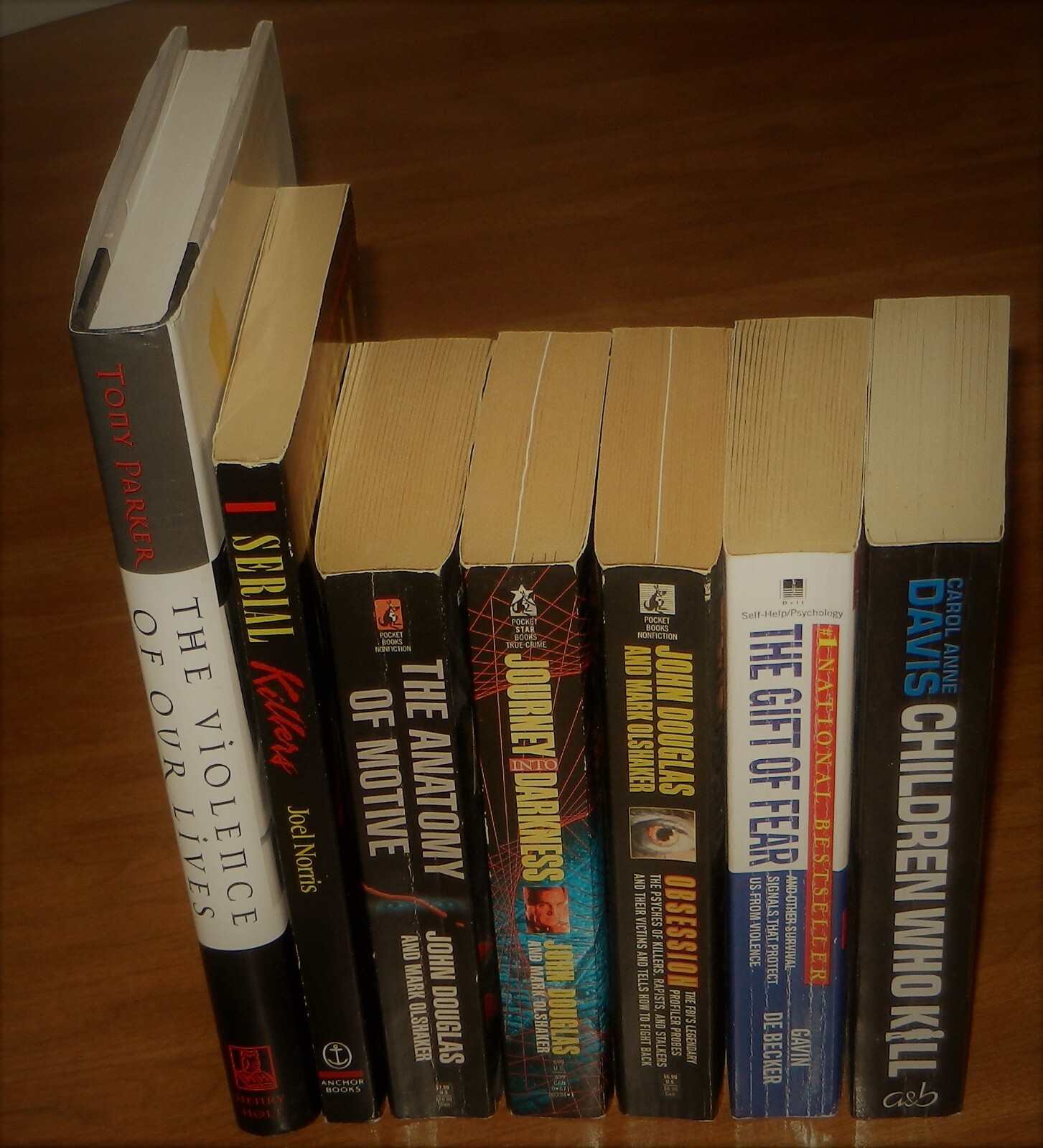 7 books Murder Profiler Serial Killers