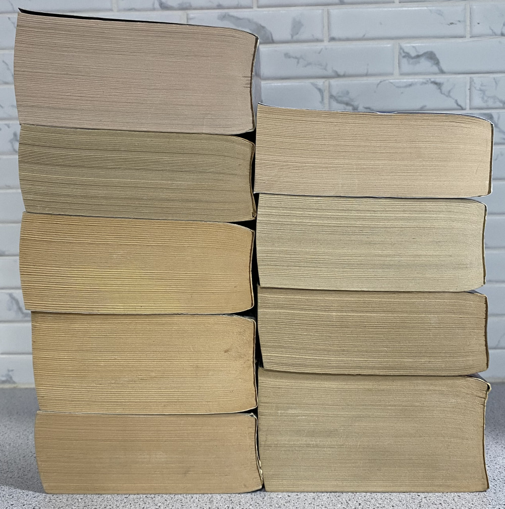 Lot of 9 ROBERT JORDAN Wheel of Time Books 1, 2, 3, 5, 6, 7, 8, 9, 10 VERY GOOD!