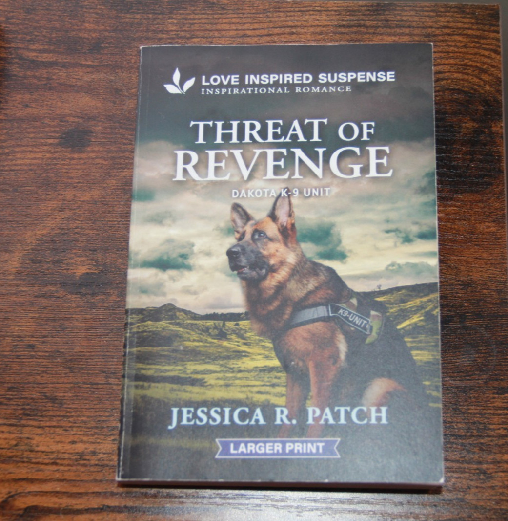 Threat of Revenge Jessica R. Patch Dakota K-9 Unit Large Print Paperback 2025