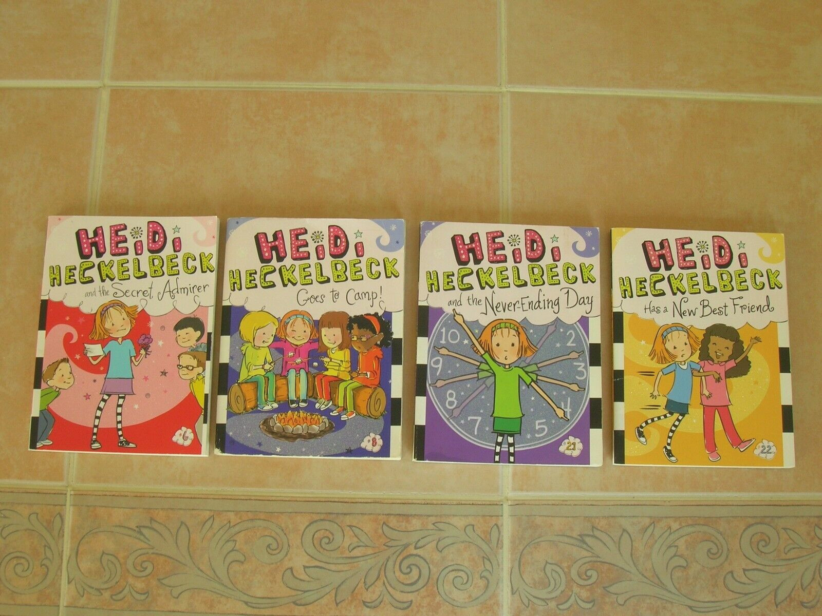 4 HEIDI HECKELBECK Children’s Chapter Books lot Wanda Coven # 6 8 21 22 ages 5-9