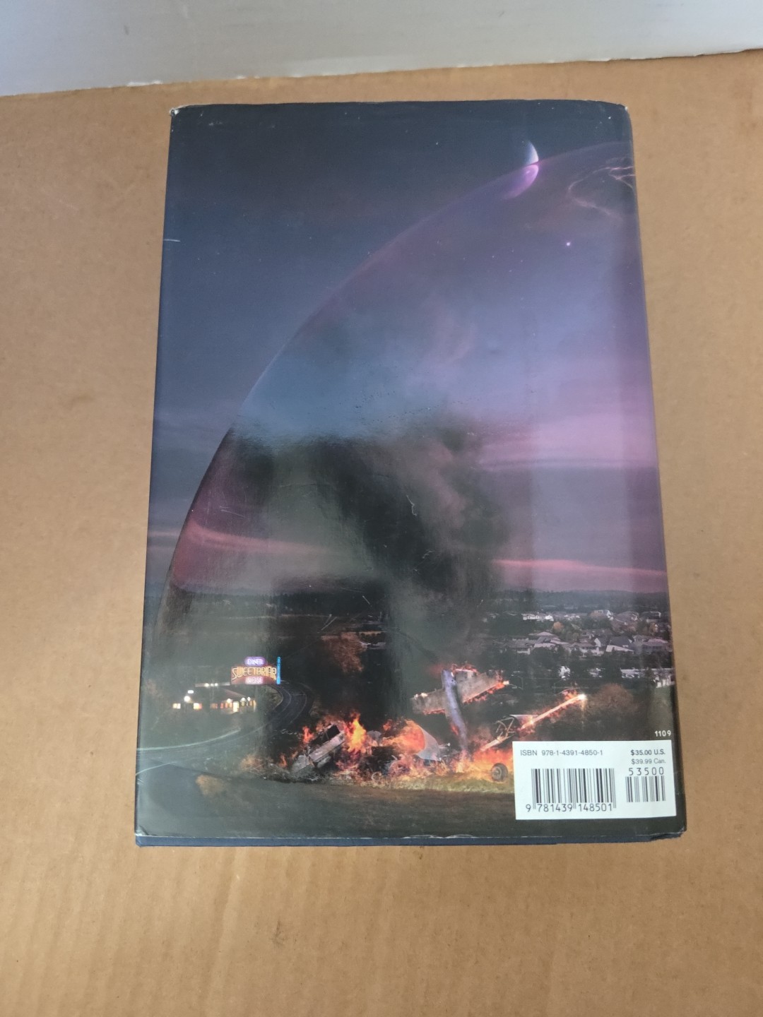 Under the Dome : A Novel by Stephen King (2009, Hardcover)