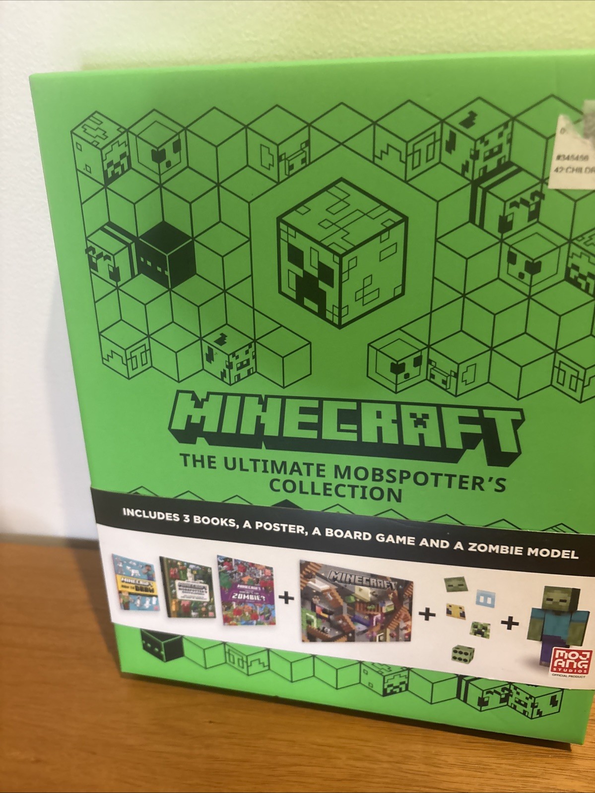 Minecraft the Ultimate Mobspotter’s Collection Gift Box Hardcover by Mojang Ab