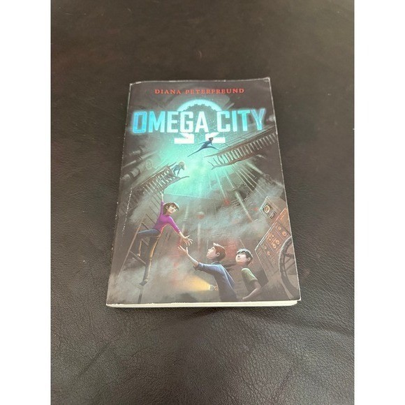 Omega City Diana Peterfreund Paperback Scholastic 2016 Middle Mystery Sci-Fi