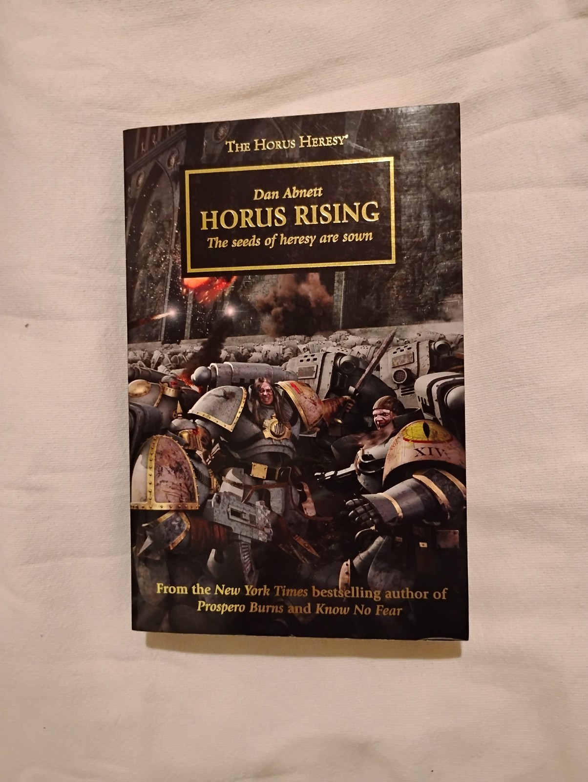 Warhammer 40k – Horus Rising – Large Format