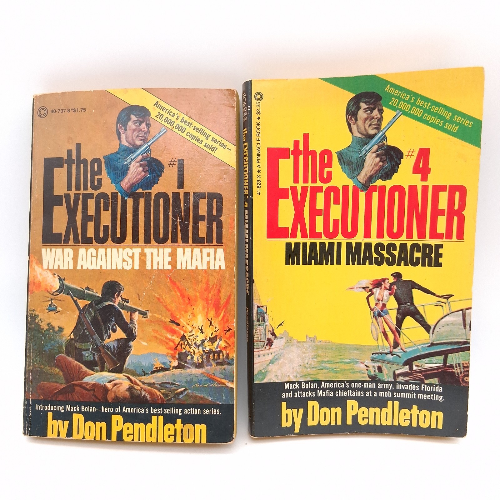Vintage The Executioner Mack Bolan Books #1 & #4 Don Pendleton Paperbacks Lot