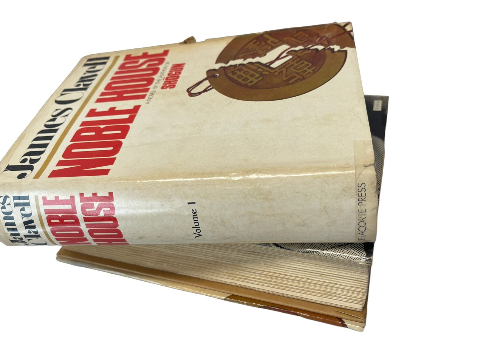 Noble House James Clavell Volumes 1 & 2 1981 hardcover HCDJ Book Club Edition