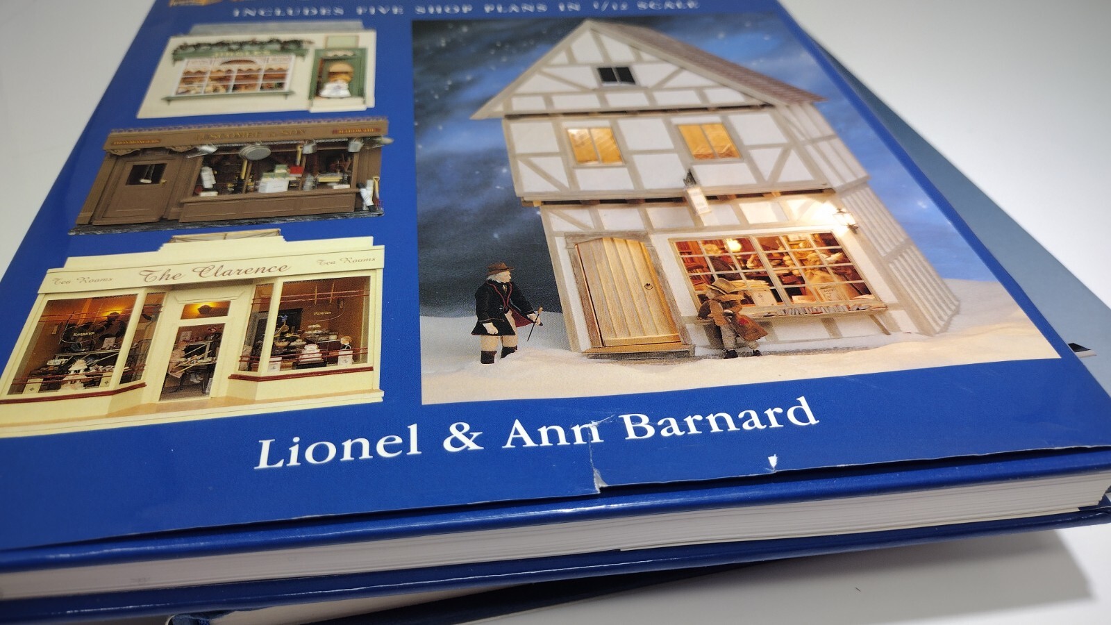 Lot (2) D&C Books Making Character Dolls’ Houses + Shopkeeper 1/12 Scale HCDJ VG