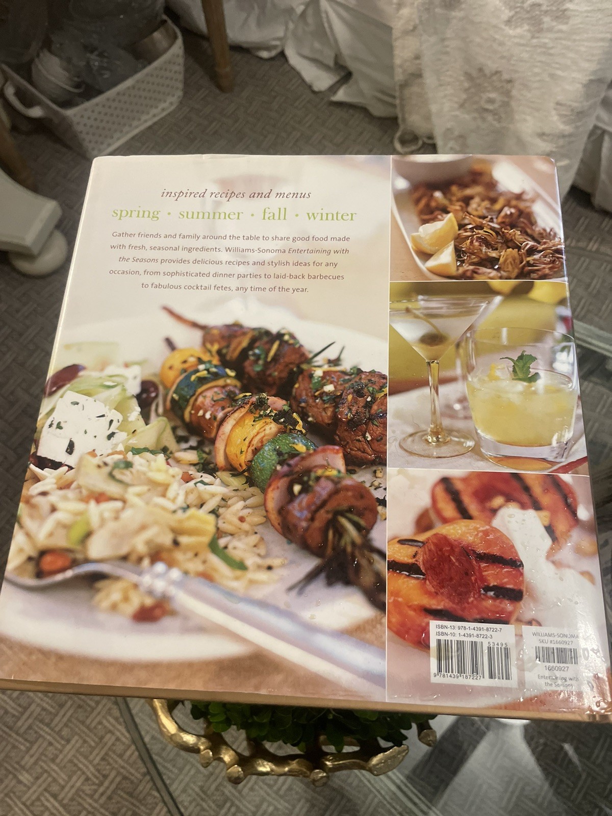 Williams-Sonoma Entertaining with the Seasons: A Year of Recipes