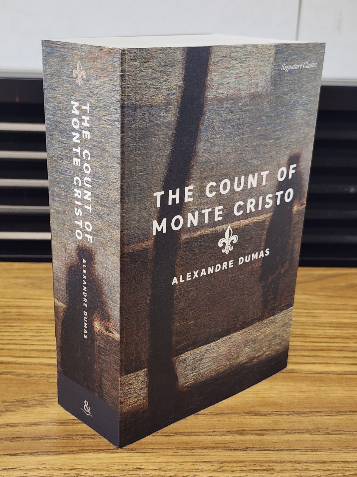 The Count of Monte Cristo (Signature Editions) “CLEAN No MARKS”