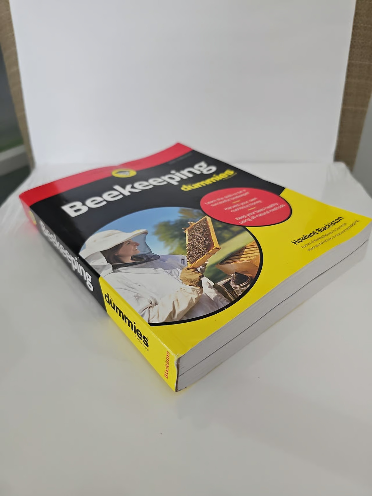 Beekeeping For Dummies, 5th Edition by Howland Blackiston