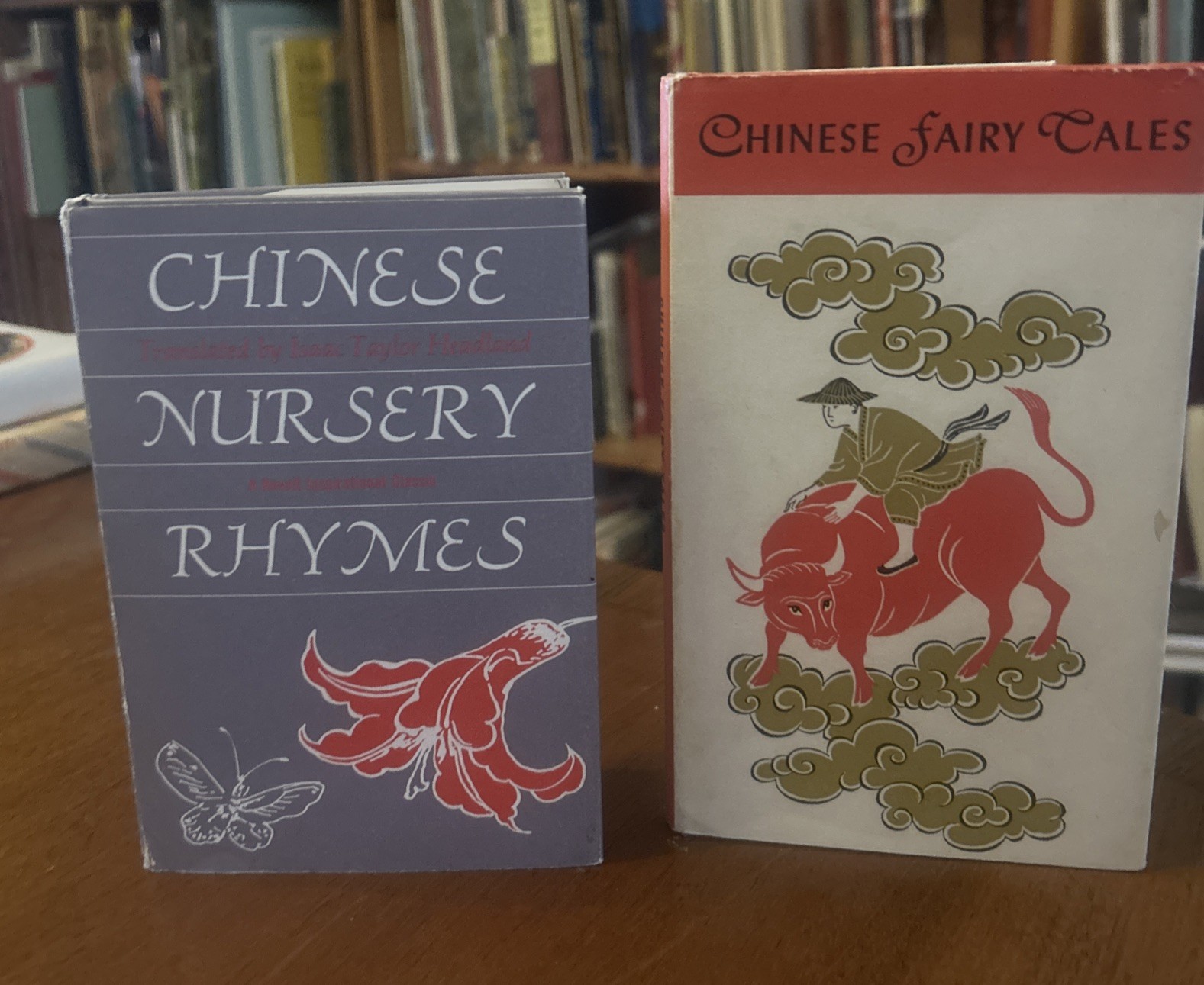 Lot Of 2 Chinese fairytales and Chinese nursery rhymes 1960s HCDJ VG+