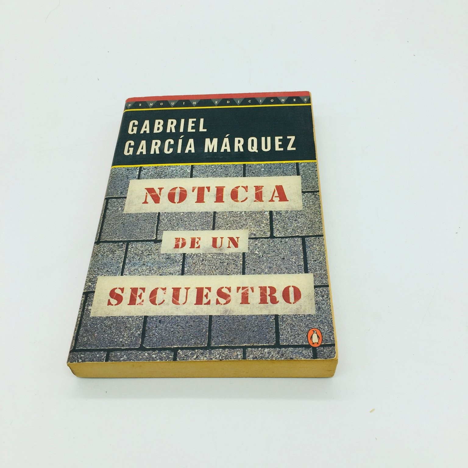Noticia de un Secuestro Gabriel García Márquez 1996 Spanish Paperback