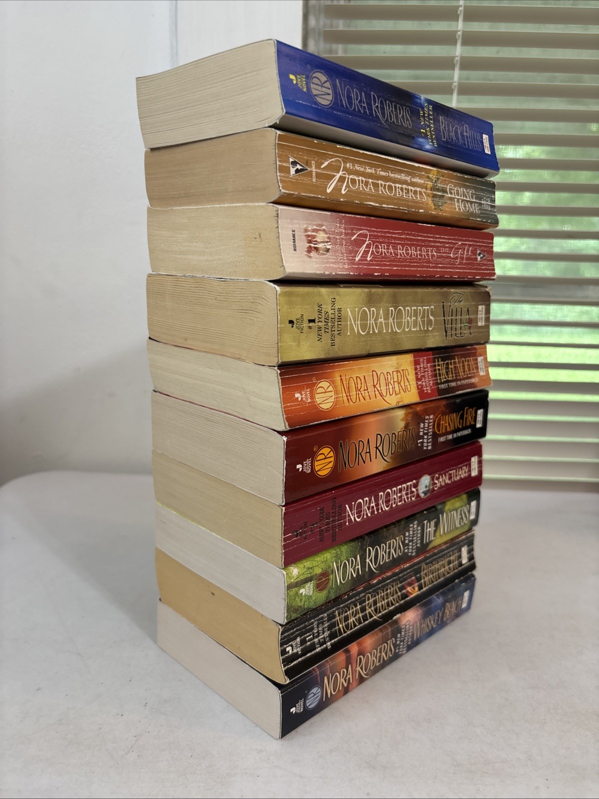 Lot of 10 – Nora Roberts – Stand Alone Novels – Paperbacks – Free Shipping