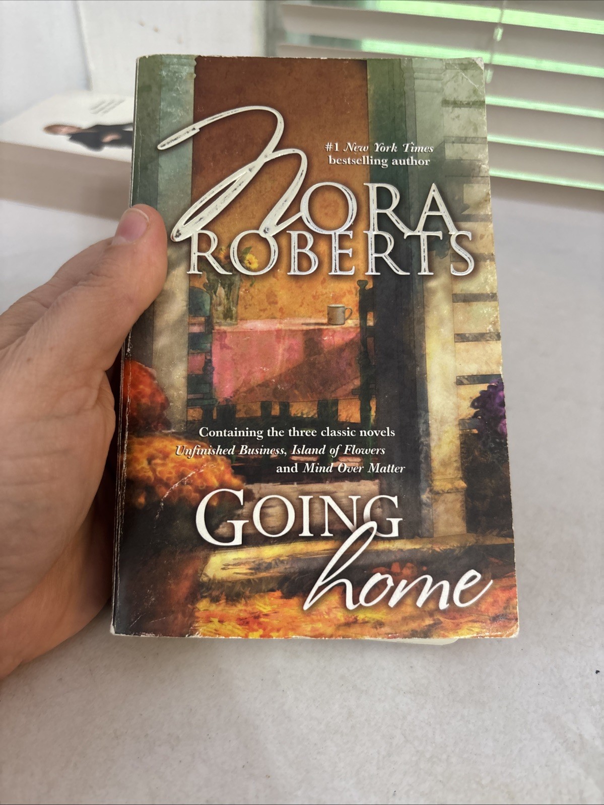 Lot of 10 – Nora Roberts – Stand Alone Novels – Paperbacks – Free Shipping