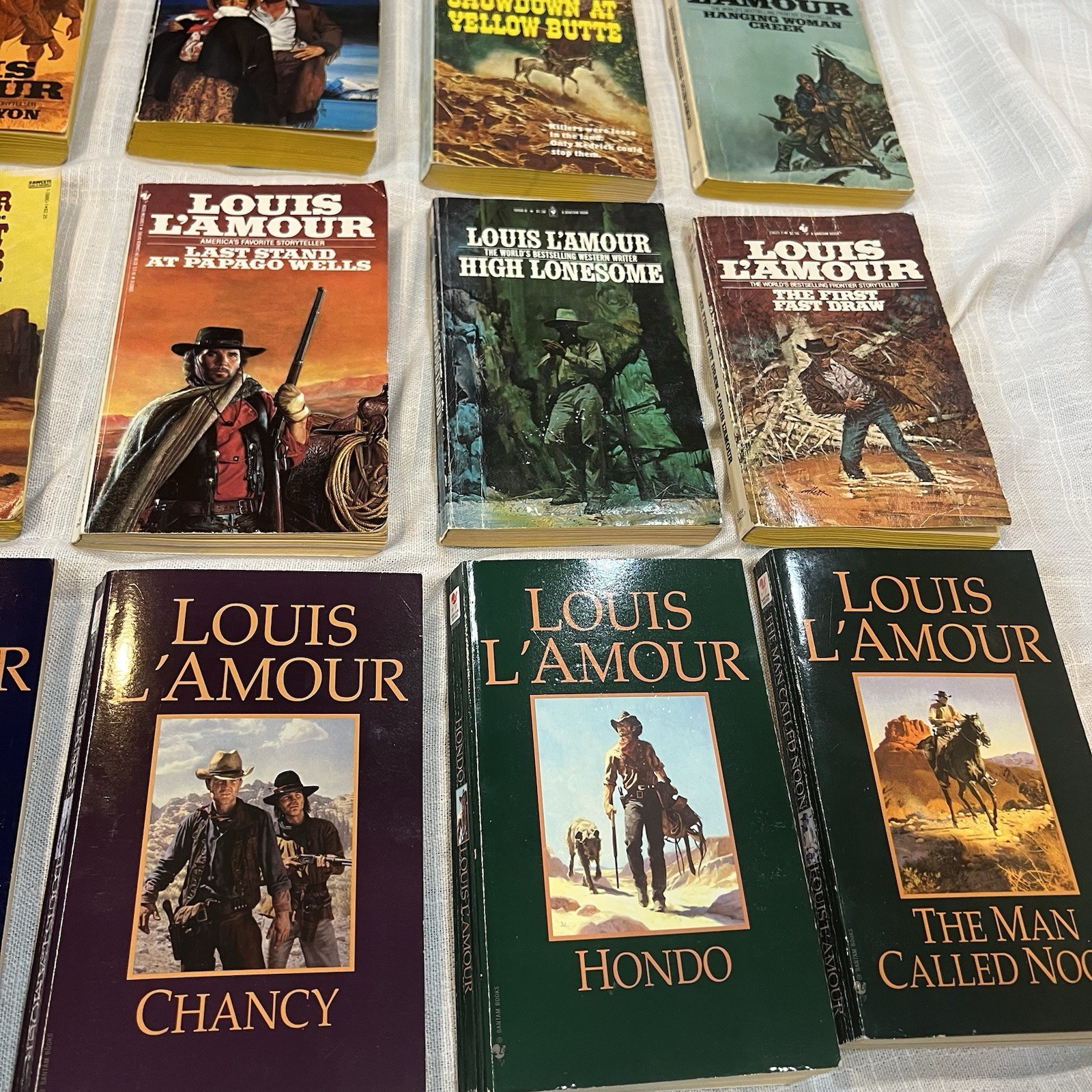 Vintage Louis L’Amour LOT of 24 Western Paperback Books