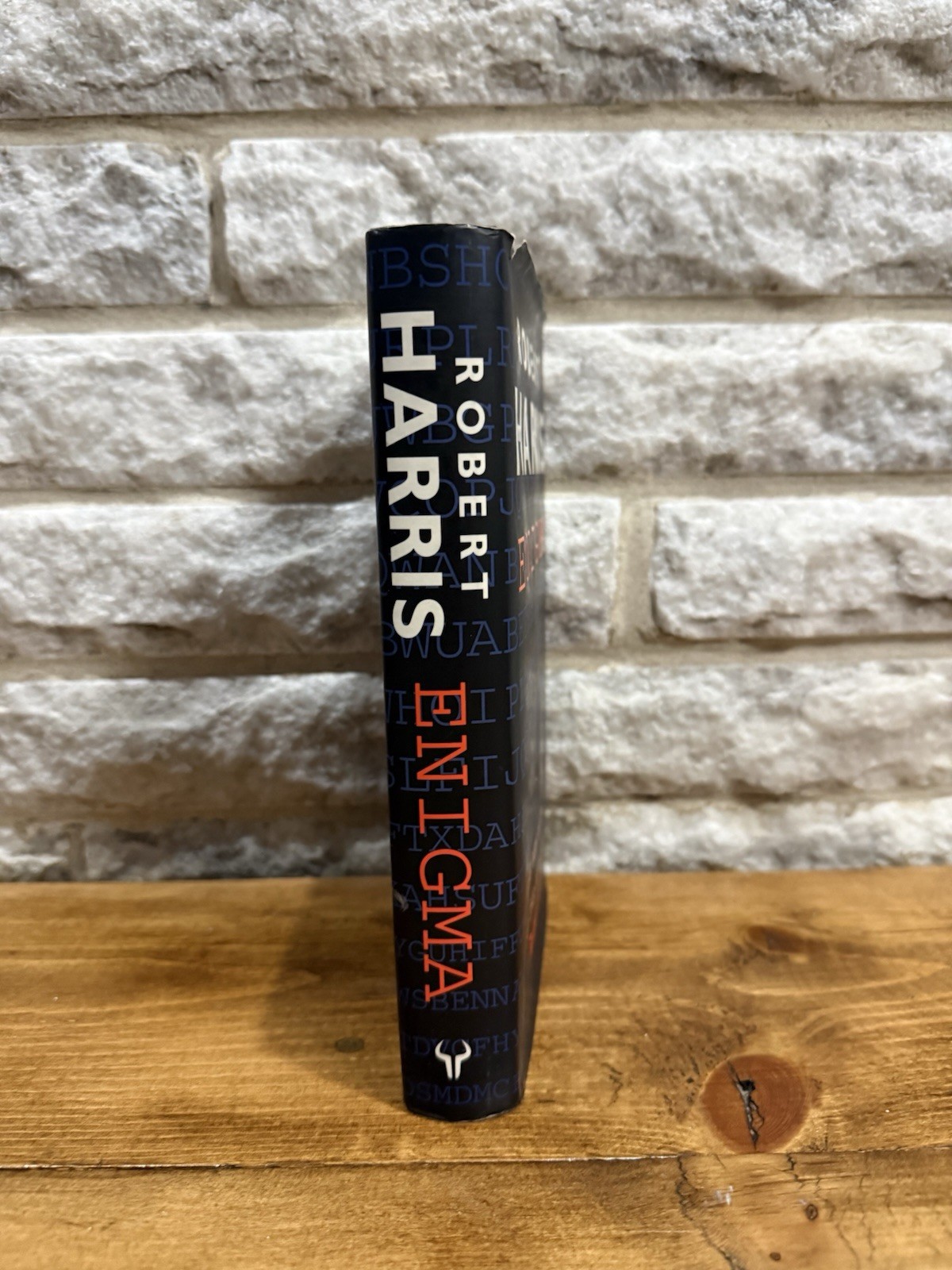 Enigma by Robert Harris 1995 First Edition Printing HB Hutchinson