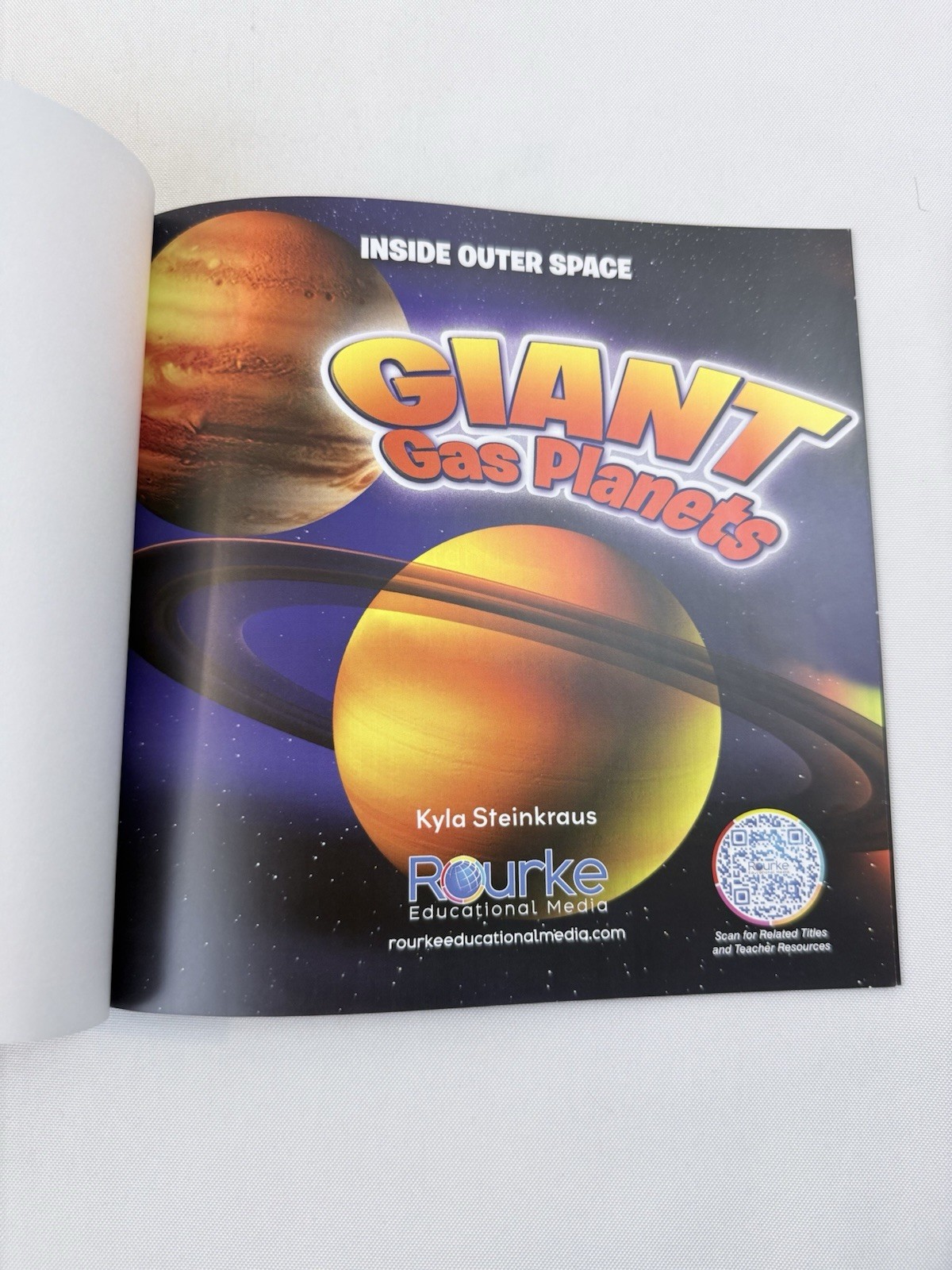 Giant Gas Planets Inside Outer Space Kyla Steinkraus Paperback Fast Ship!!