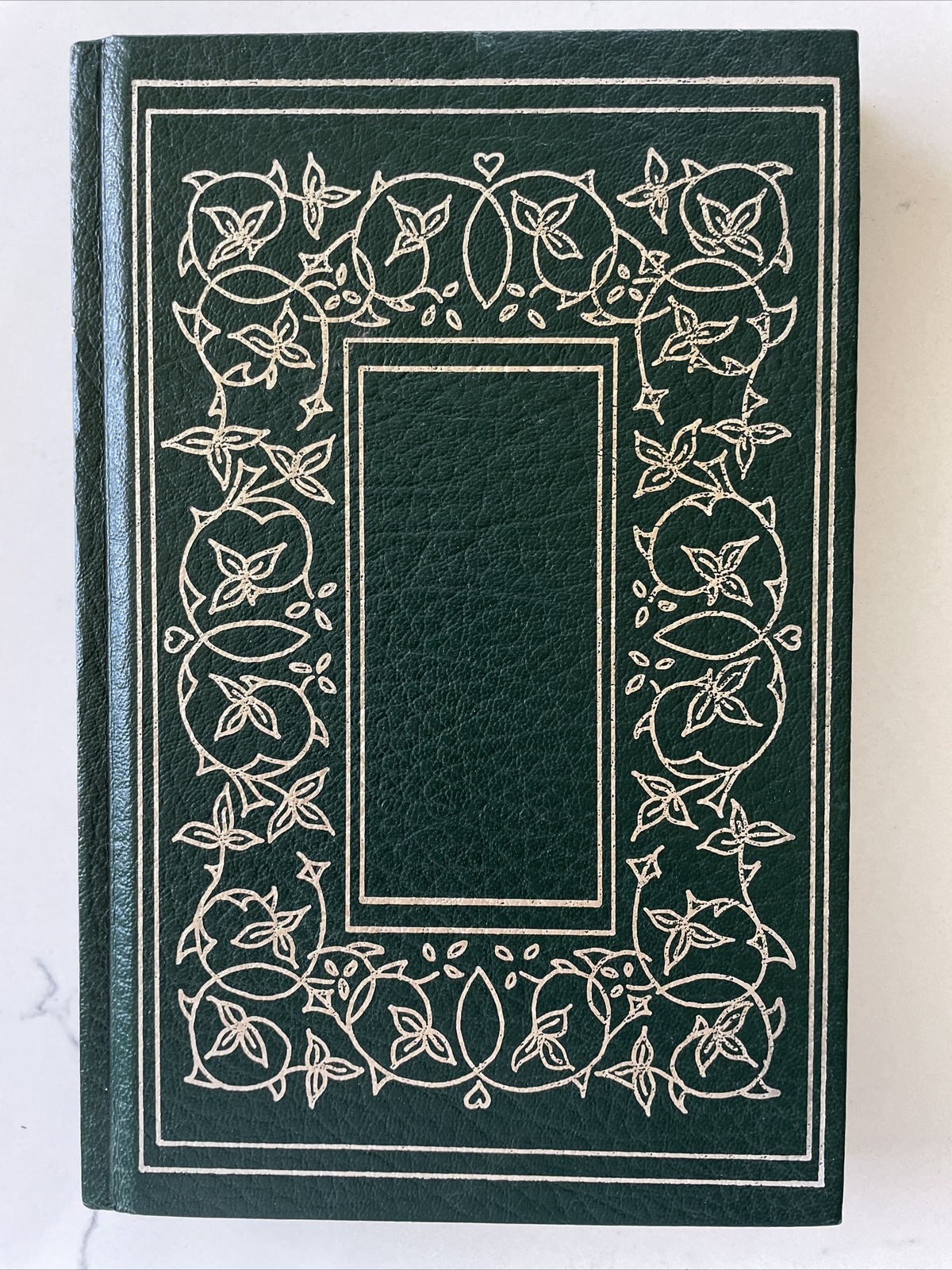 The GABIG Family Heritage Book, Beatrice Bayley Inc, History & Genealogy (1985)