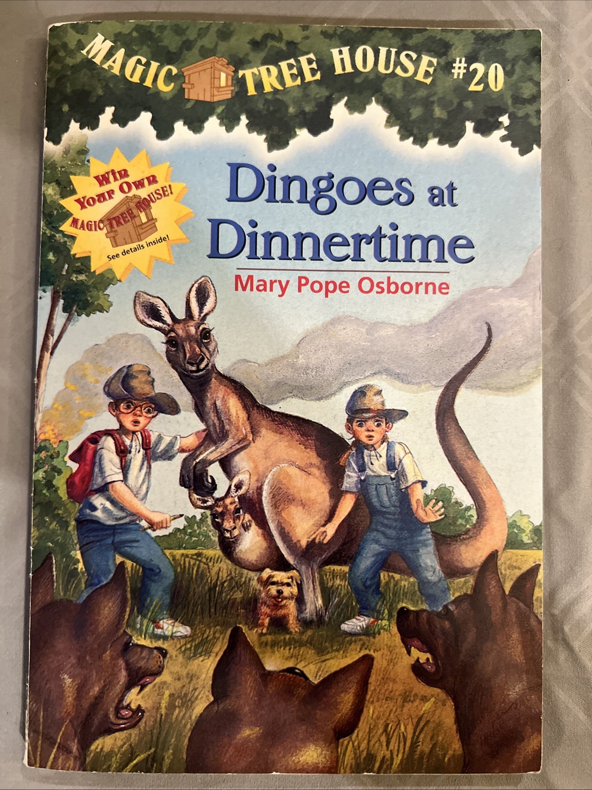 Magic Tree House #20 Dingoes at Dinnertime by Mary Pope Osborne (2000 Paperback)