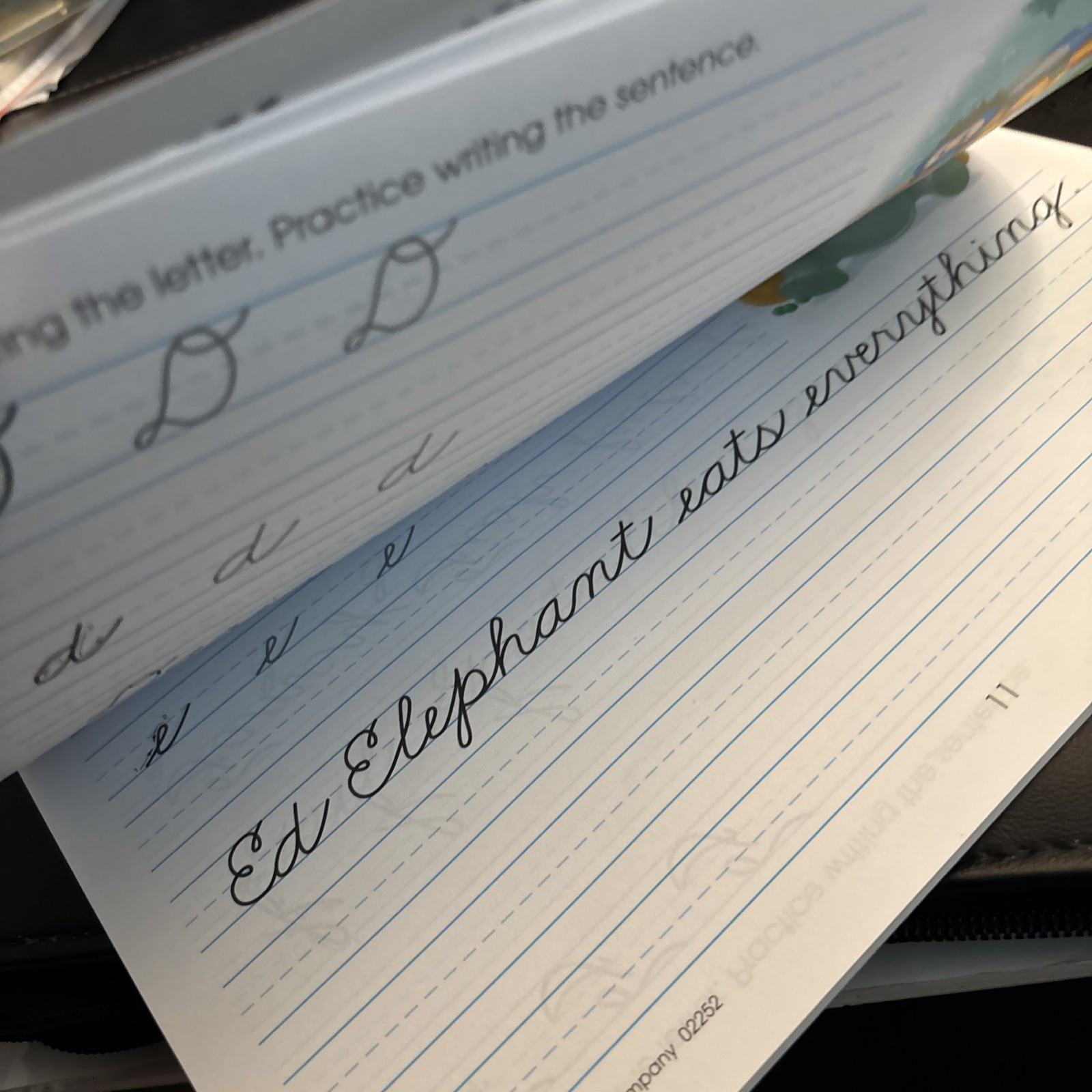 School Zone Cursive Writing Workbook: 32 Pages, 3rd Grade, 4th Grade, Practi…