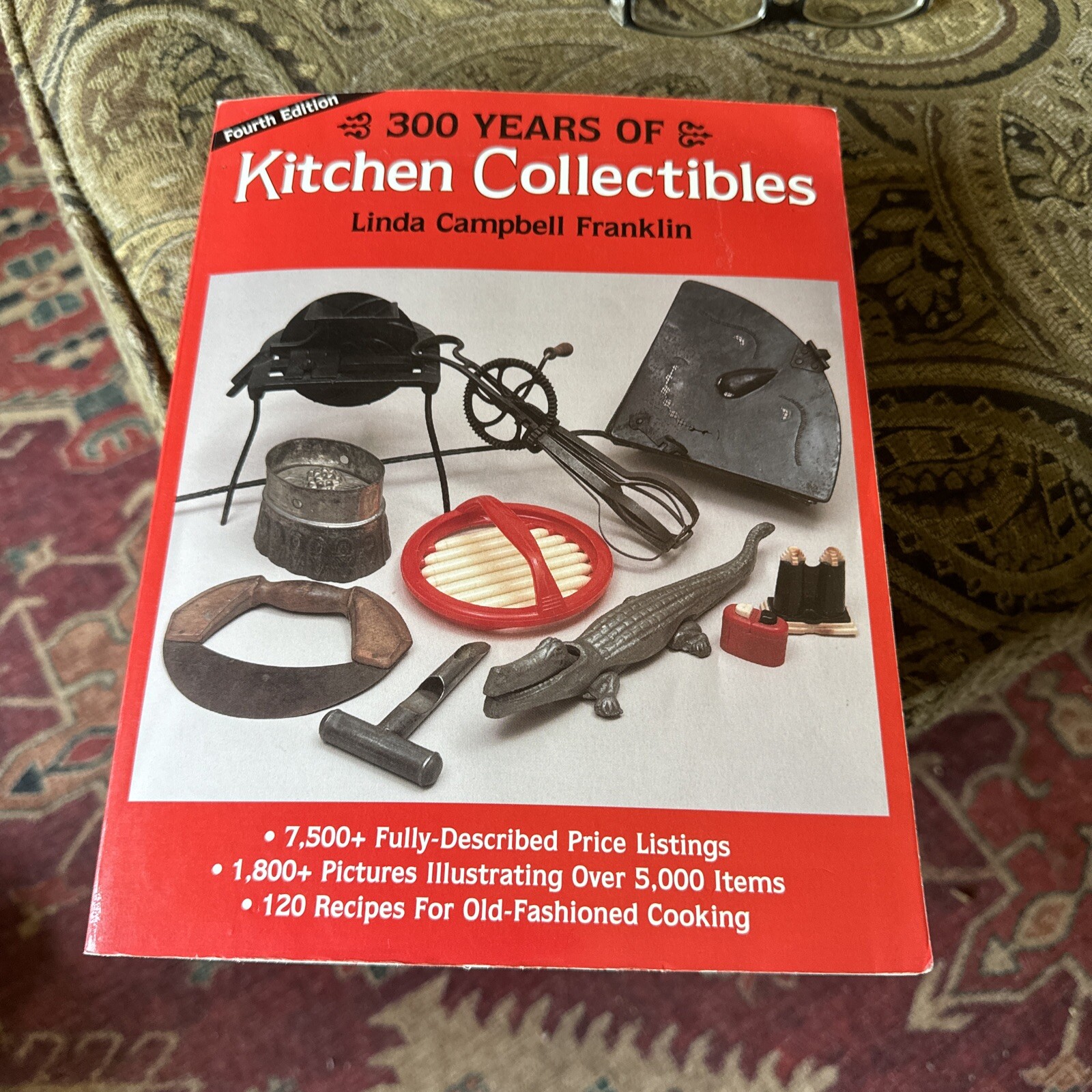 300 Years of Kitchen Collectibles, Linda Campbell Franklin,SC,1997 Illus,Nice