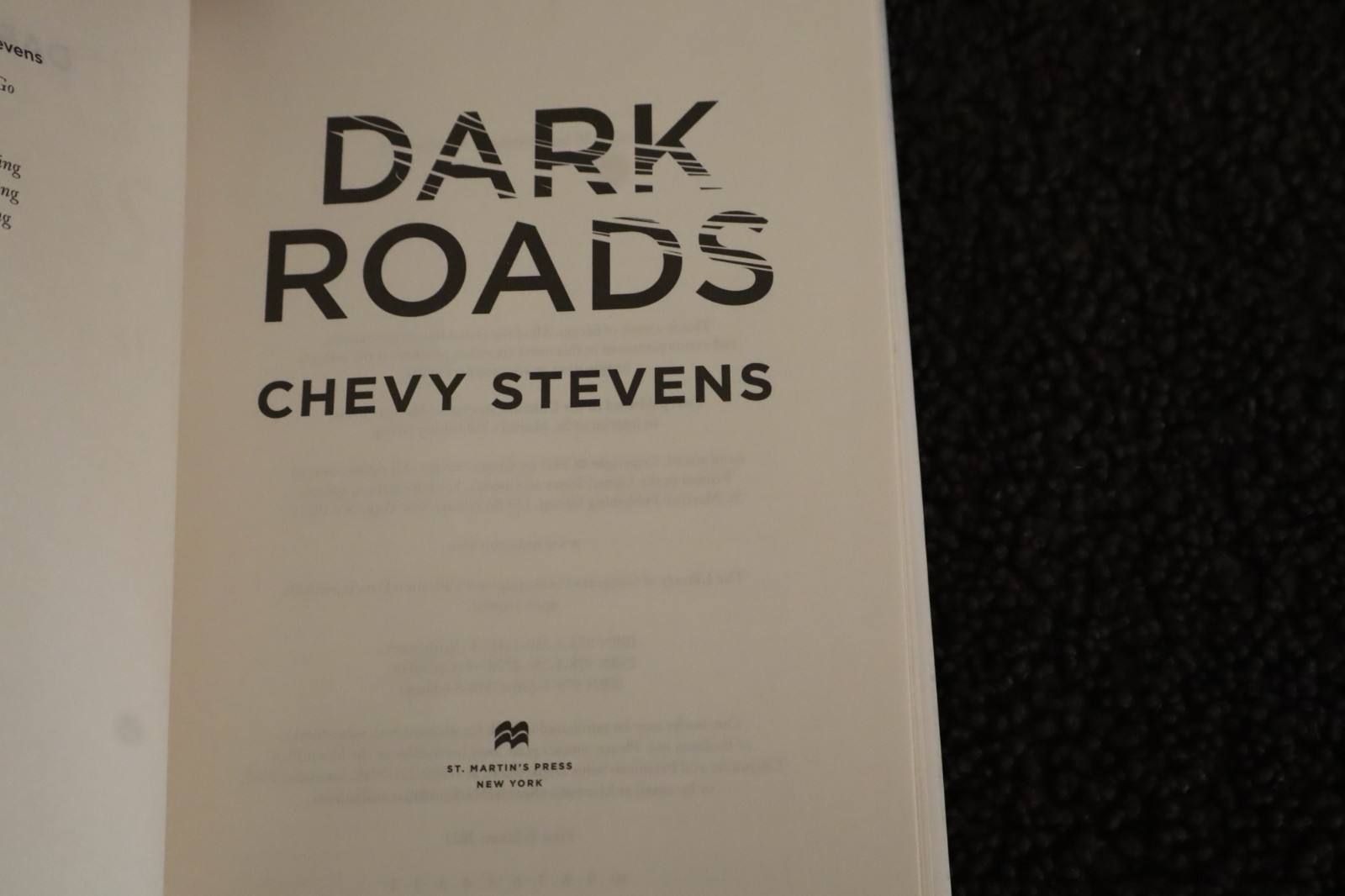 Dark Roads : A Novel by Chevy Stevens (2021, HBDJ) 1st Edition, 1st Print LN