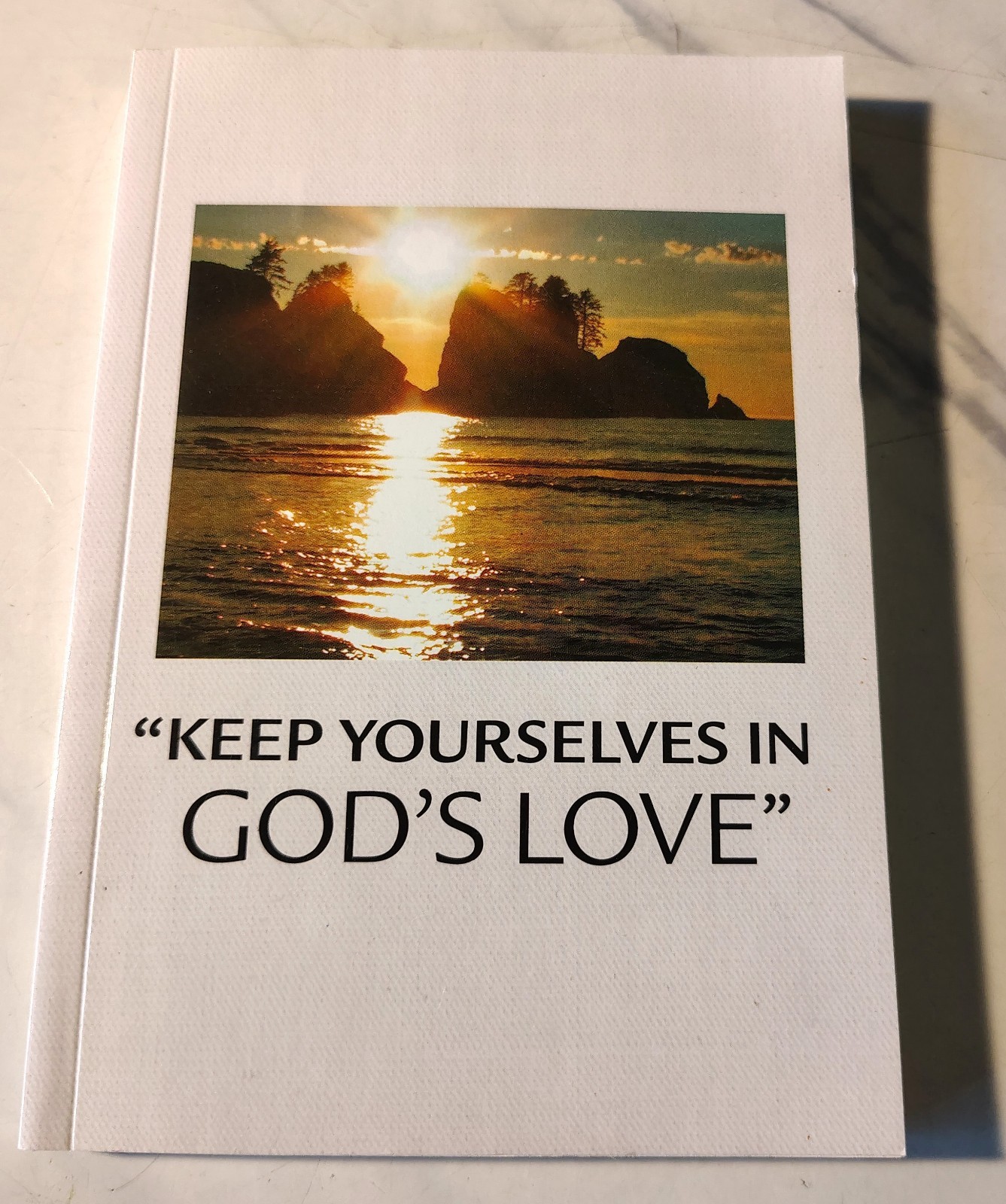 Keep Yourselves in God’s Love Paperback Watchtower Bible Tract Society
