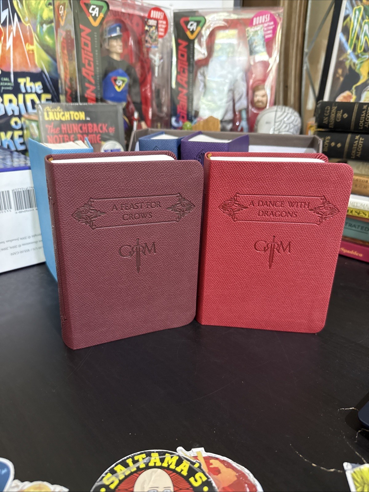 A Game of Thrones: A Song of Ice and Fire Leather-Cloth 5-Book Set George Martin
