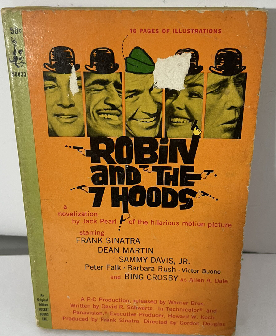 ROBIN & THE 7 HOODS Movie Tie In Vintage Paperback 1964 16 pages of photos