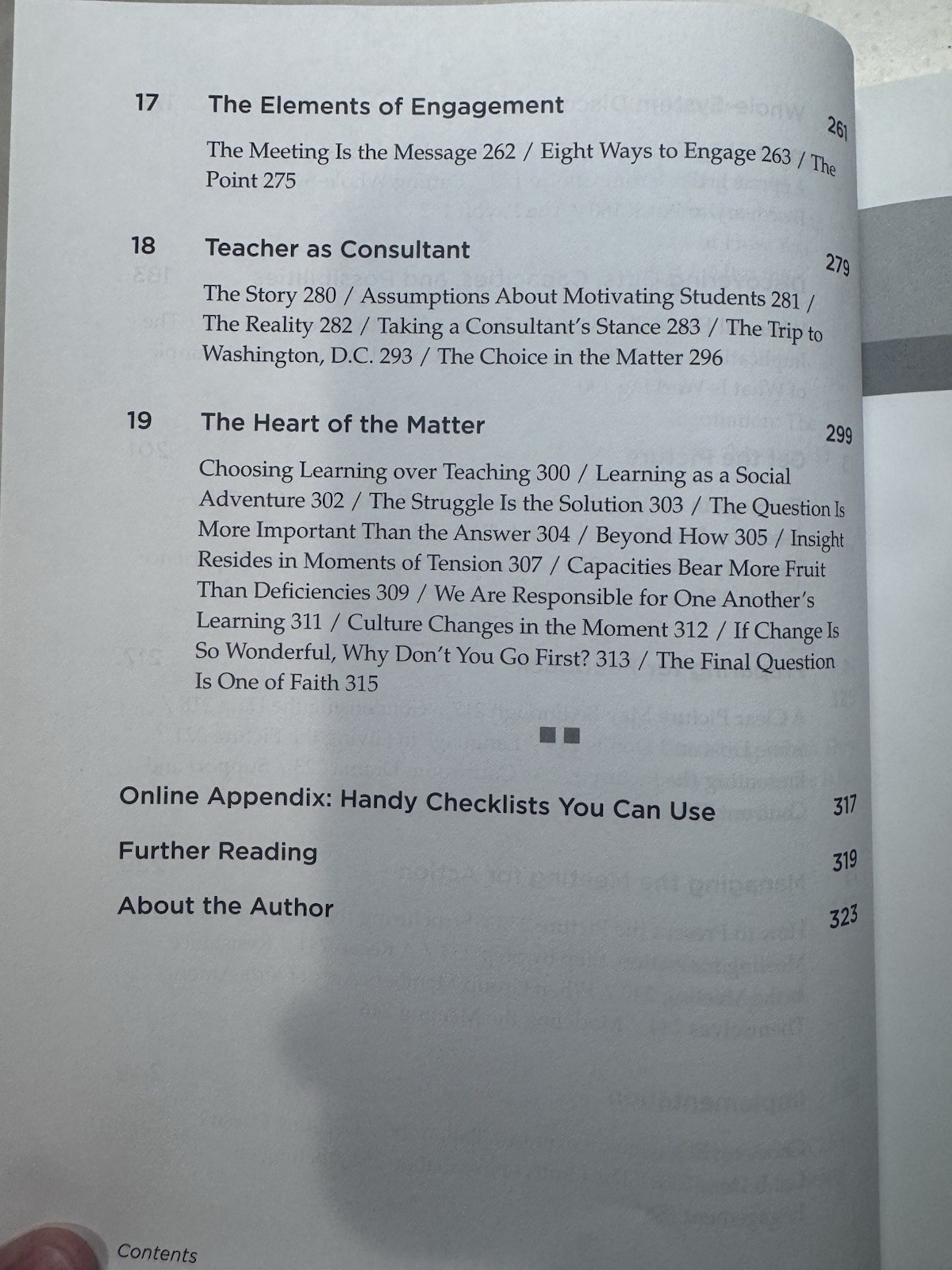 FLAWLESS CONSULTING: A Guide to Getting Your Expertise Used. By Peter Block