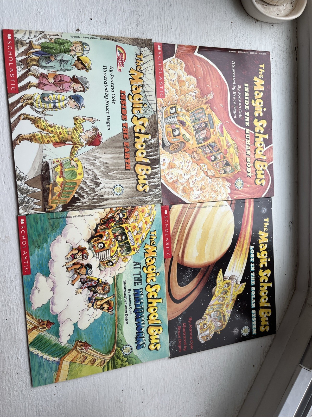 The Magic School Bus: Box Set – Paperback By Joanna Cole – 4 Books 🤩