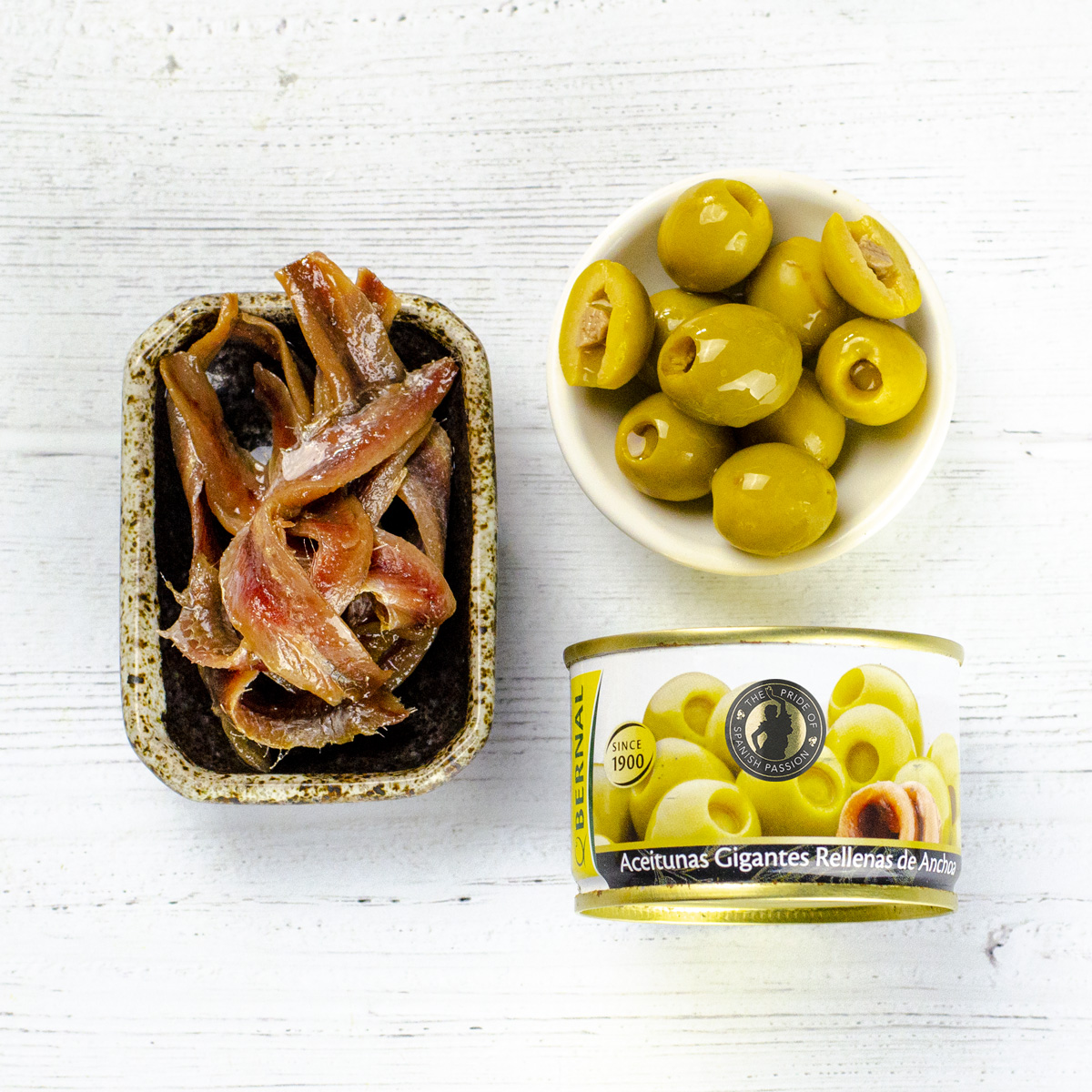 LARGE OLIVES STUFFED WITH ANCHOVY IN TIN 50gr Spanish Passion Foods